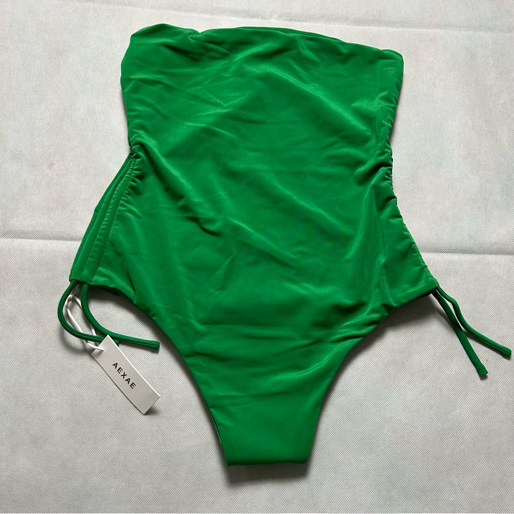 AEXAE Kelly green strapless one piece swimsuit with side ruching NWT